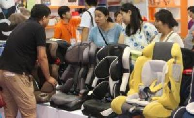 近十年3.2万儿童死于交通事故，专家：应加快安全座椅立法