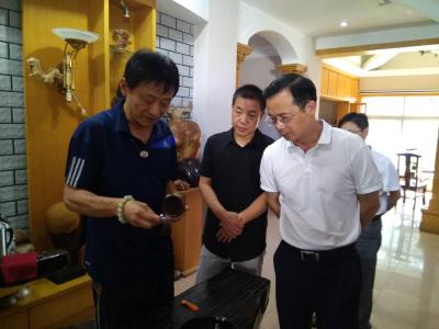 吴朝安调研文化创意产业时强调 打造聚集园区 构建支持体系