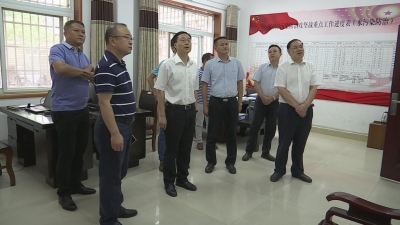 市长崔永辉：坚决啃掉“硬骨头”  打好打赢长江大保护十大标志性战役