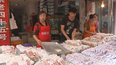 中秋月饼市场进入收尾阶段 “苏月”在荆州卖得火