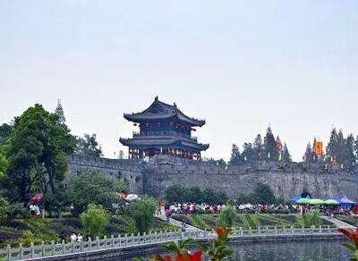 黄金周逾200万人次游荆州 实现旅游综合收入15.59亿