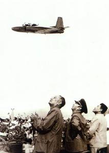 中国空军，生日快乐!