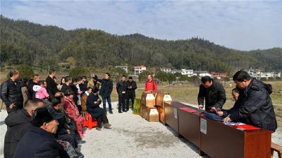 扶贫办：今年全国预计有50%以上贫困县脱贫摘帽