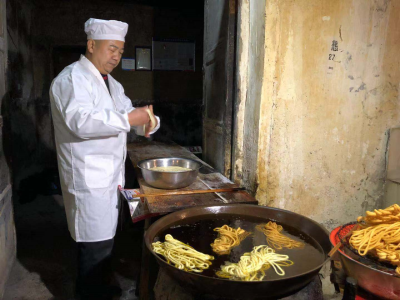 三十年老店，从这里带您找回记忆里的味道......