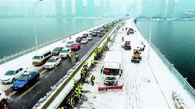 荆楚迎入冬最大降雪，积雪超10厘米！未来3天低温冰冻持续  