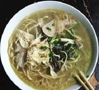 余四方与早堂面