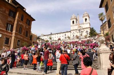 中国使馆提醒春节期间赴西班牙中国公民注意安全