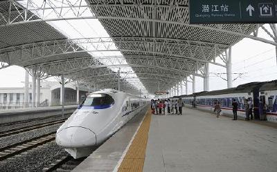 受冰冻天气影响，汉宜线潜江至荆州区间部分列车晚点