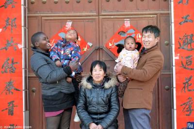 当非洲姑娘来到河南丈夫家过春节