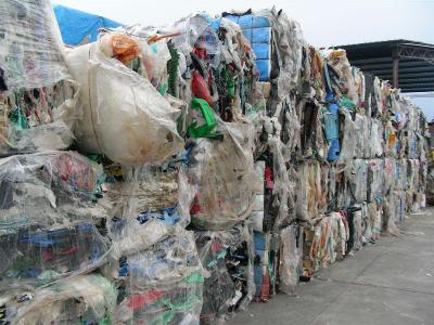 沙市区重拳整治废塑料加工行业 62家作坊全部关停
