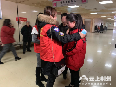 伸援手，献爱心，他们给这对龙凤胎带去希望......
