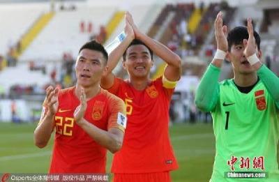 FIFA最新排名：国足升4位居72，亚洲第8