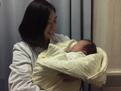 新春走基层：坚守，用天使之心迎接新生命