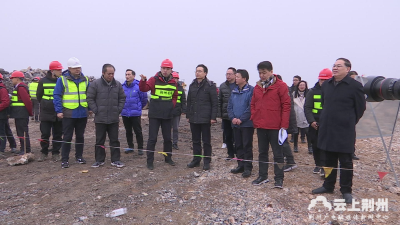 市长崔永辉督办重点项目复工，紧抓进度赶工期