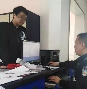 荆州警方查获75部被盗手机寻失主,是你丢的不?