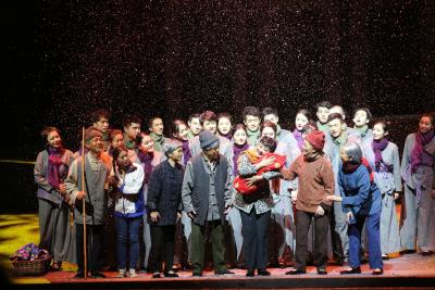 两会期间，民族歌剧《有爱才有家》进京演出 系湖北唯一