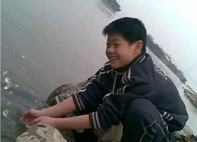 爸爸妈妈，你们在哪儿？聋哑小伙流浪寻亲11年