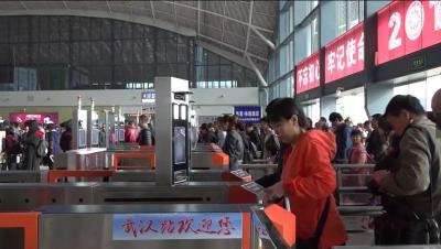 5月20日起，荆州火车站可以刷二代身份证进站了！