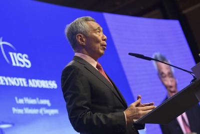 新加坡总理李显龙：大家必须接受中国会继续壮大的事实