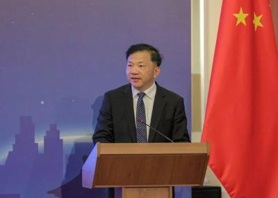 《平“语”近人——习近平喜欢的典故》（俄语版）上线开播