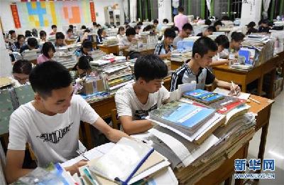 教育部：实行新课程省份不再制定考纲，克服“考什么教什么”