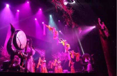 @荆州这四类人群，你们看《关公的世界》免费！