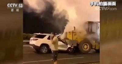 车祸后“只报警不救人”司机，到底是“故意杀人”还是“过失杀人”？