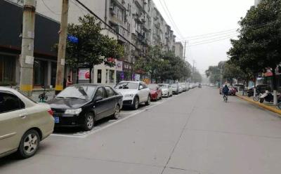 荆州试点道路停车管理运行顺畅 泊位日均周转12次