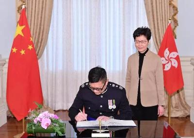 香港警队新“一哥”上任！对于恢复社会秩序，他说了这样一番话