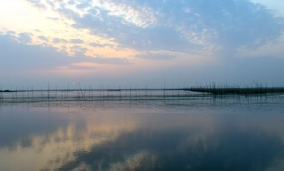 荆州荆门两市共同维护长湖水域生态环境