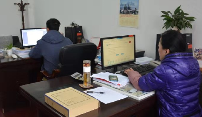 湖北省2019年国家工作人员学法用法考试今日正式开考