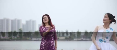 【每周一歌】《月亮月亮跟我走》