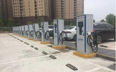 好消息！荆州这些停车场新增130余个充电车位