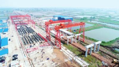 江北东高速公路汊河服务区特大桥建设进展来啦！