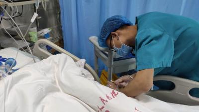 【5·12国际护士节】“95后”男护士付鑫：担当的青春绽芳华 