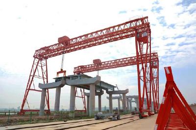 ＂上梁＂！江北东高速洪湖段建设再提速！