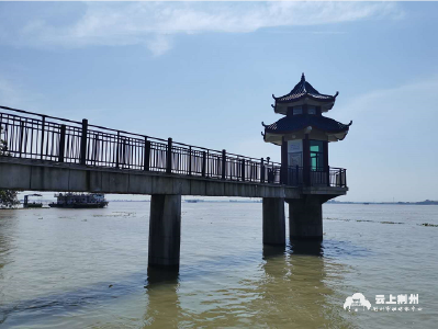 长江二号洪水已平稳通过整个荆州段 