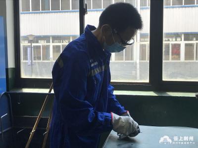 “荆州能人”展播/龚成香：用执着匠心做优秀钳工