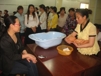 湖北荆州：十年探索努力，擦亮“荆州月嫂”品牌