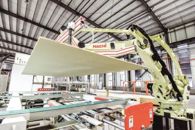 江陵惠企政策落地见效