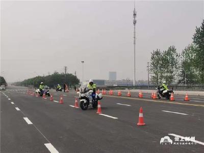 政法队伍教育整顿进行时 | 荆州交警开展实战练兵 打造城市交通“最快双腿”