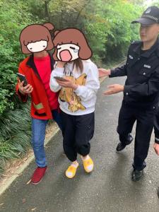 姑娘被假民警骗到了山里……