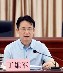茅台换帅！湖北籍70后博士走马上任