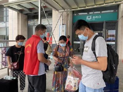 荆州火车站：成立疫情防控指挥部，设立42个网格点，进行全面管控