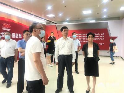 省党史学习教育第七巡回指导组在荆调研