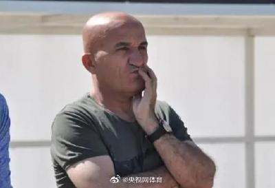 突然宣布：正式辞职！