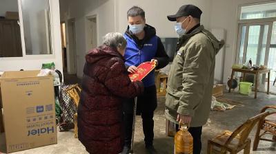 党建引领，情系业主 | 荆州城发物业暖心慰问新春送福