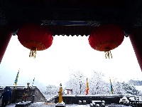 图集丨古城迎白雪！