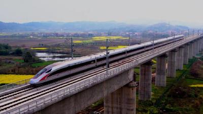 黄黄高铁本月开通，武汉至杭州只要3小时