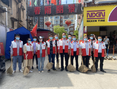 洪湖市：“党员红色三带”志愿者 进社区开展爱国卫生运动暨反诈宣传活动 